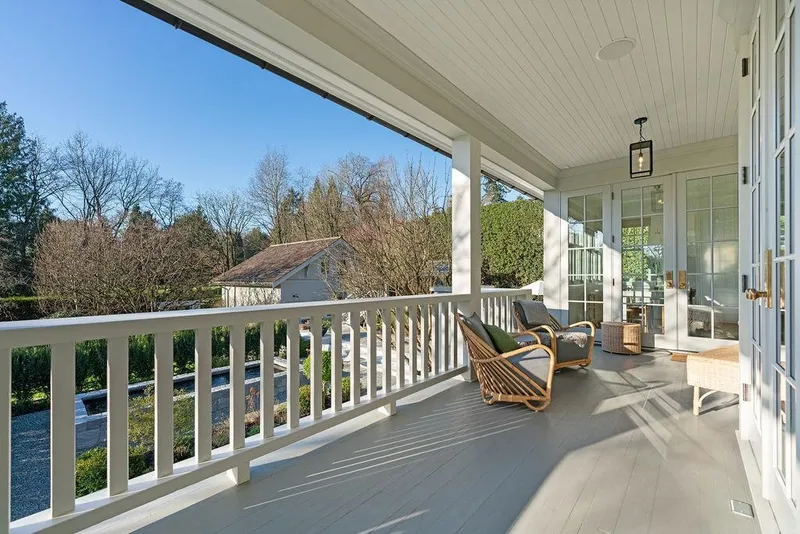 6476 BLENHEIM STREET - photo 4 of 20