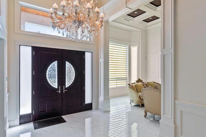 8371 MOWBRAY ROAD - photo 2 of 25