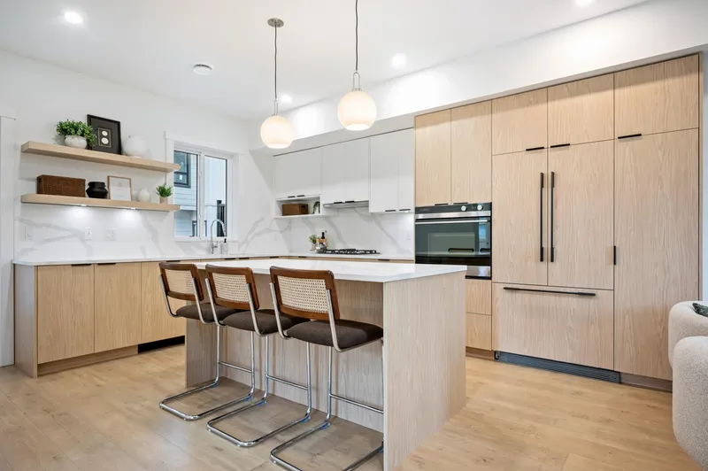 5 5993 143 STREET - photo 1 of 25