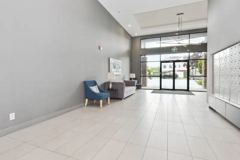 302 20673 78 AVENUE - photo 2 of 27