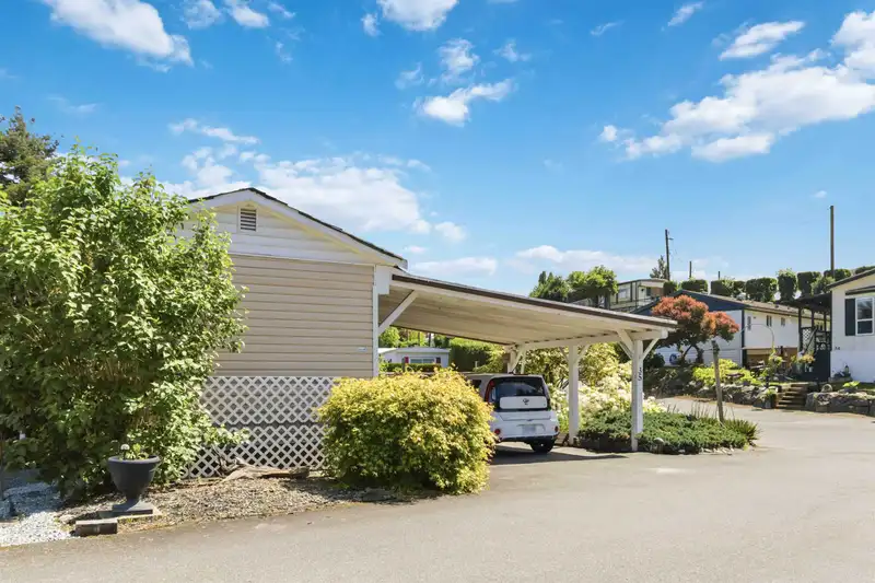 35 9960 WILSON STREET - photo 3 of 29