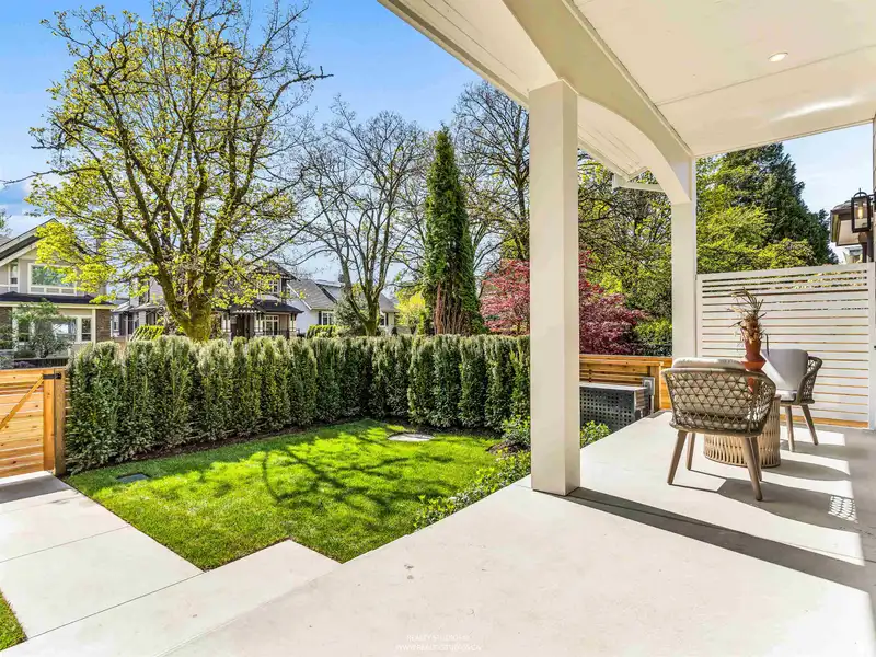1 2043 W 45TH AVENUE - photo 3 of 34