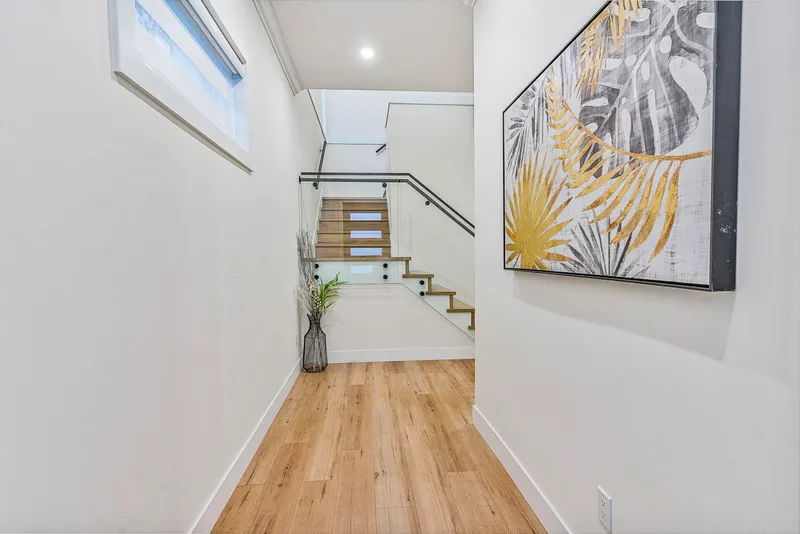 11796 84 AVENUE - photo 2 of 25