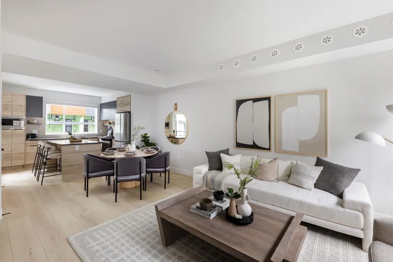 72 30530 CARDINAL AVENUE - photo 2 of 13