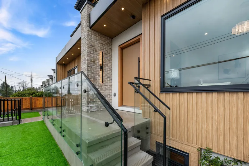 1 6107 PATRICK STREET - photo 3 of 25