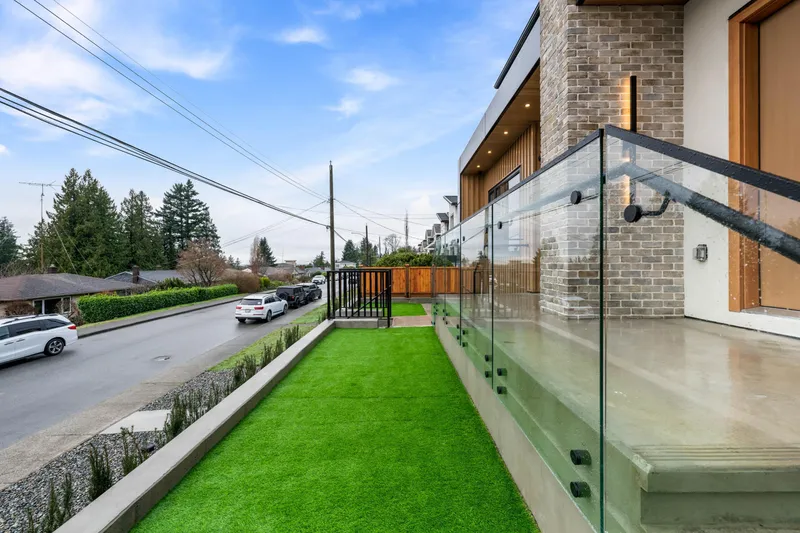 1 6107 PATRICK STREET - photo 4 of 25