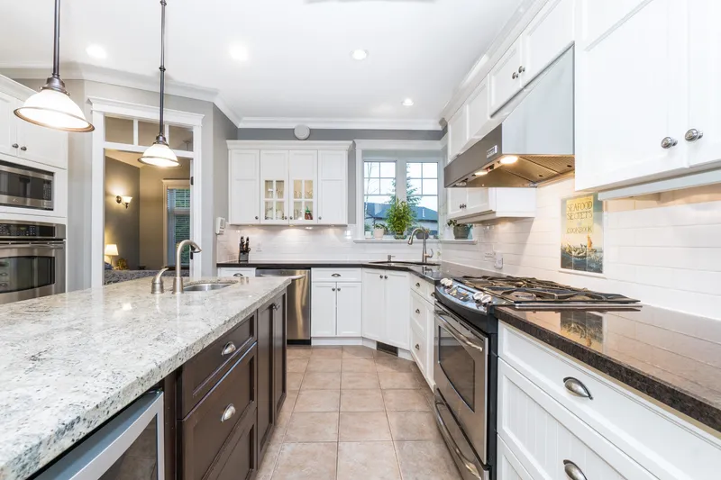 12595 POWELL STREET - photo 3 of 25