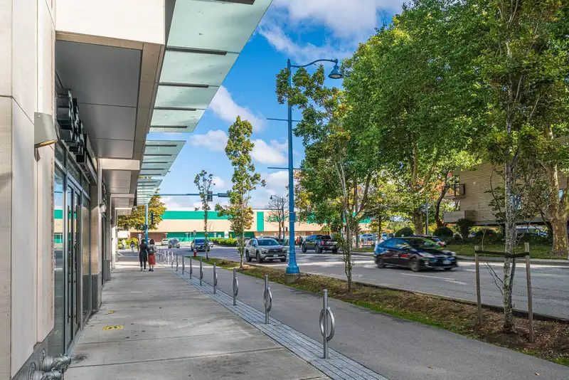 1303 5599 COONEY ROAD - photo 2 of 40