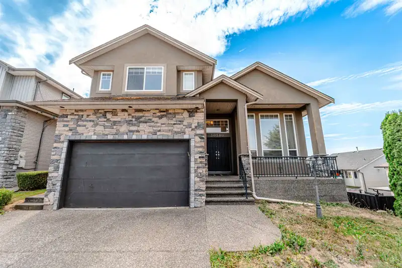 30580 GARNET PLACE - photo 3 of 40