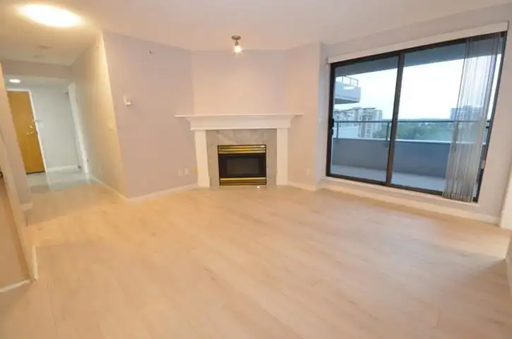 1201 6611 COONEY ROAD - photo 2 of 22