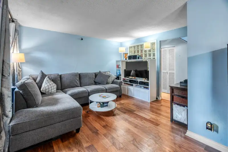 5 9280 GLENALLAN DRIVE - photo 4 of 25
