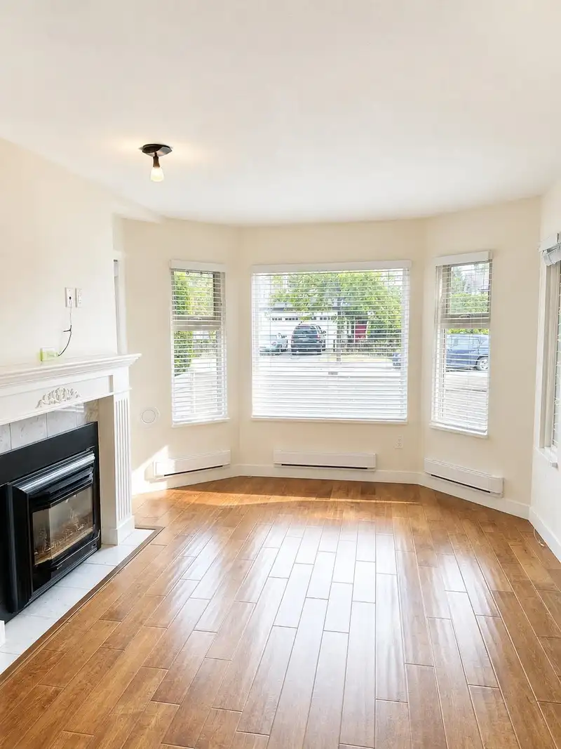 C101 4831 53 STREET - photo 4 of 21