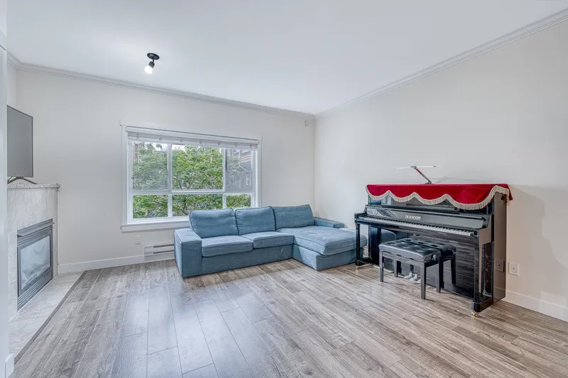 4 7373 TURNILL STREET - photo 3 of 20