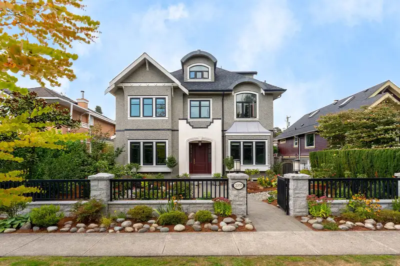 2055 W 46TH AVENUE - photo 1 of 40