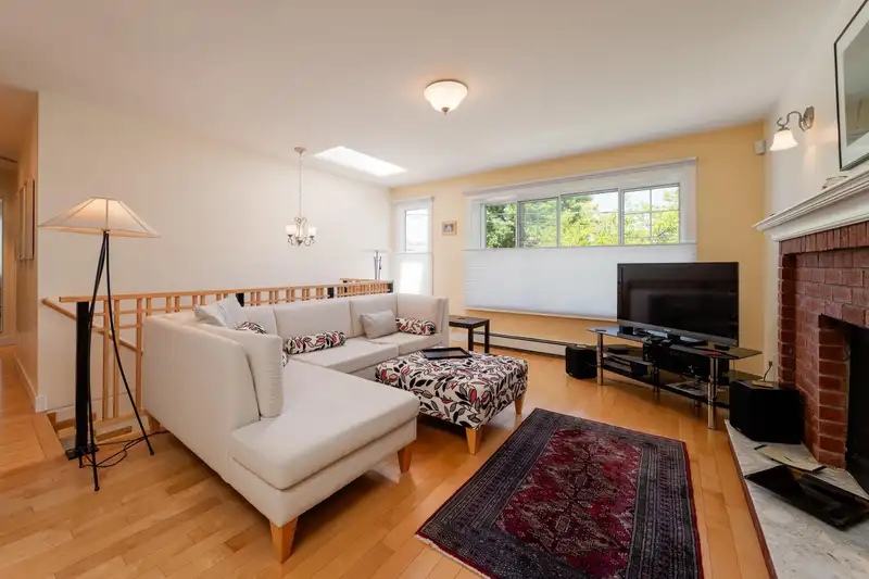 4432 GRAVELEY STREET - photo 2 of 39