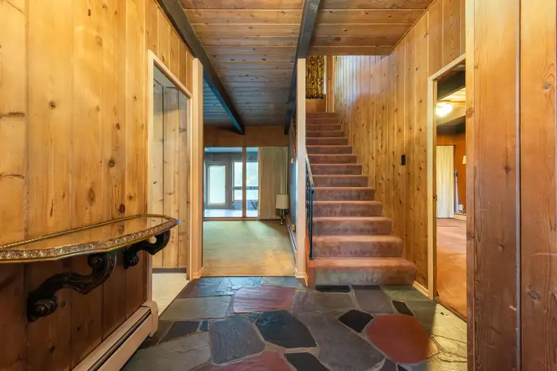 756 W 53 AVENUE - photo 4 of 40