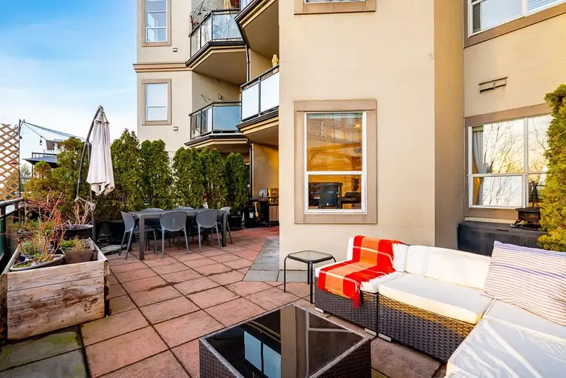 202 131 W 3RD STREET - photo 1 of 32