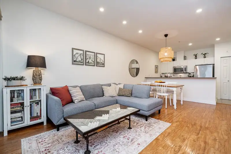 202 131 W 3RD STREET - photo 4 of 32