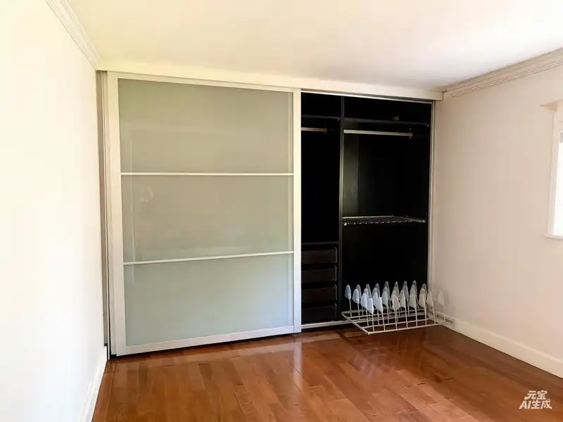 5214 12TH AVENUE - photo 4 of 31