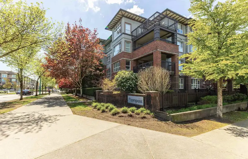 309 6815 188 STREET - photo 2 of 32