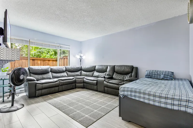 29 3075 TRETHEWEY STREET - photo 4 of 25