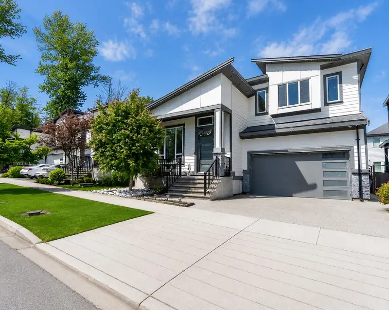 5921 140B STREET - photo 1 of 34