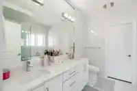 5921 140B STREET - thumbnail 18