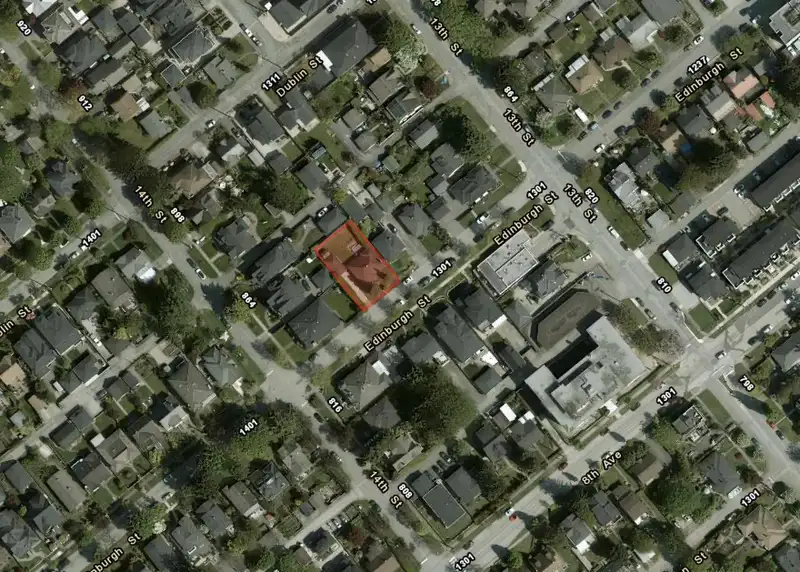 1309 EDINBURGH STREET - photo 4 of 4