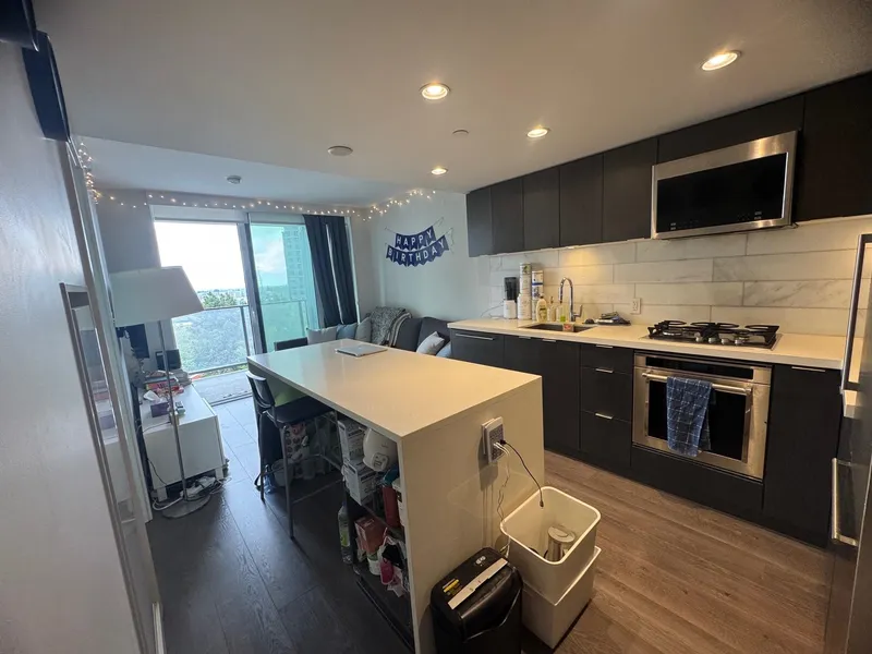 701 8238 LORD STREET - photo 2 of 13