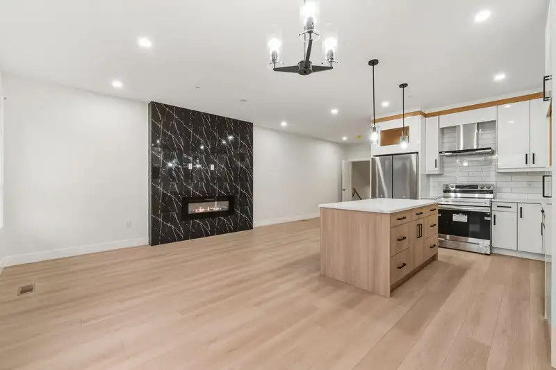 32529 HIGGINBOTTOM COURT - photo 3 of 40