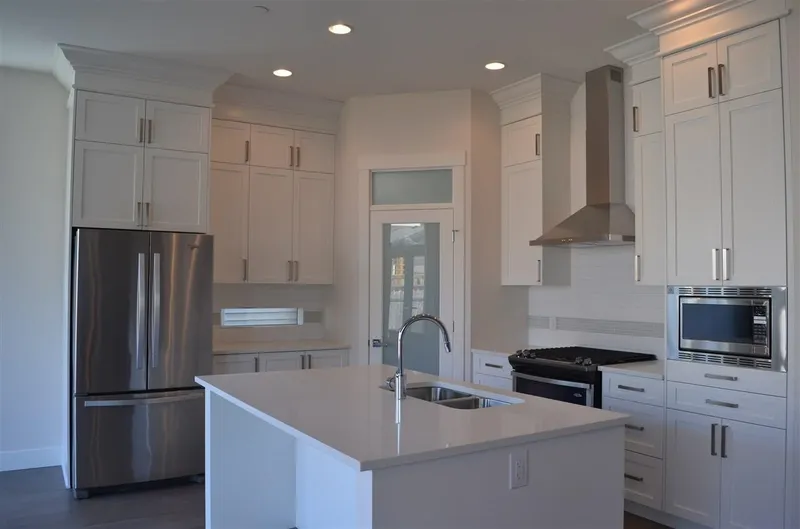 11036 BUCKERFIELD DRIVE - photo 1 of 13