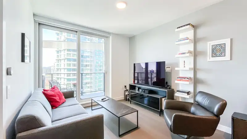 1705 620 CARDERO STREET - photo 4 of 40
