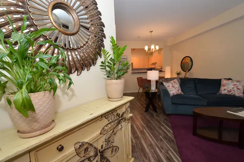 7 123 SEVENTH STREET - photo 3 of 28