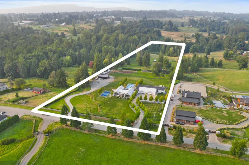 29091 TAMARIC AVENUE - photo 3 of 25