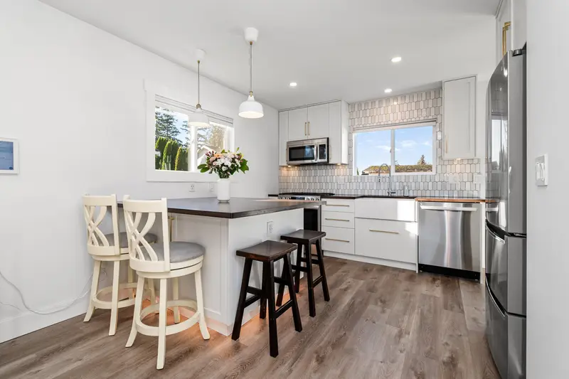 5865 CARTER ROAD - photo 3 of 25