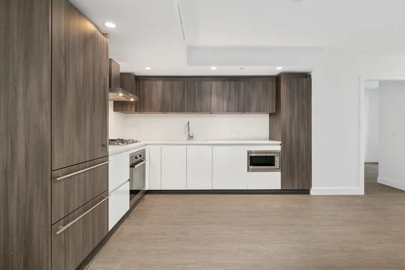 854 6328 NO. 3 ROAD - photo 3 of 11