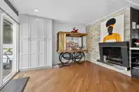 1052 CORONA CRESCENT - thumbnail 14