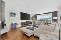 1052 CORONA CRESCENT - thumbnail 10