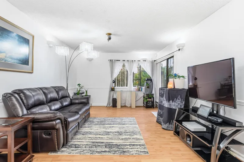 106 10221 133A STREET - photo 2 of 21