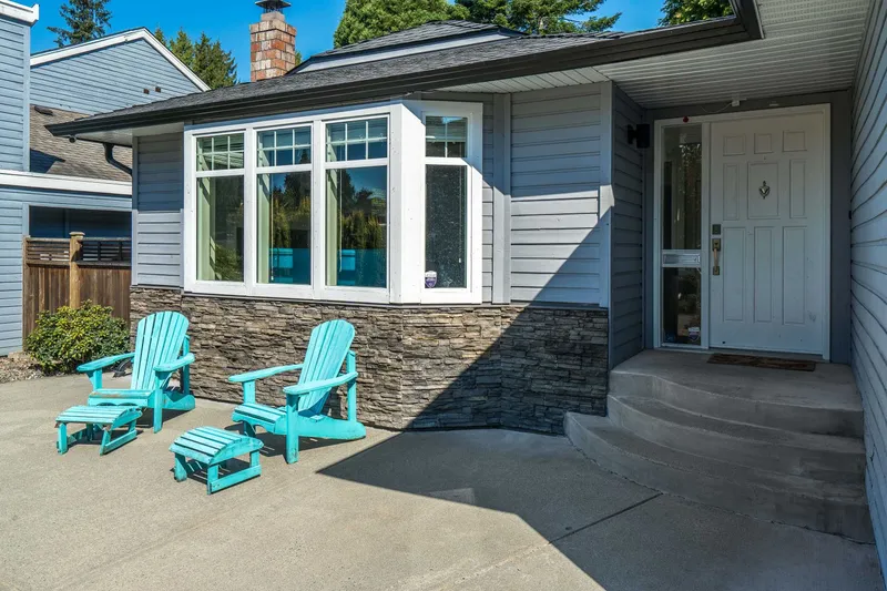 12549 21A AVENUE - photo 4 of 25