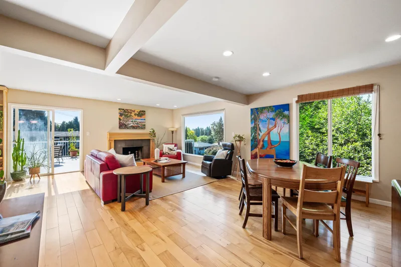 935 STARDALE AVENUE - photo 3 of 25