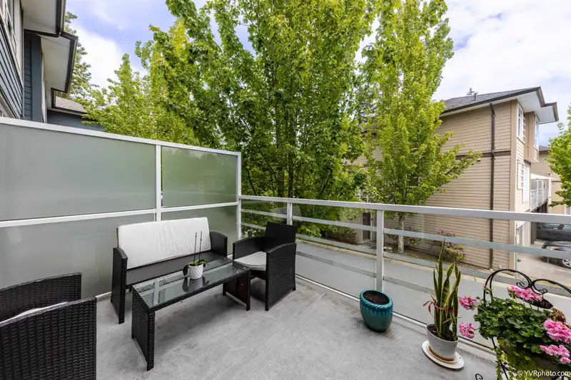 68 15405 31 AVENUE - photo 3 of 23
