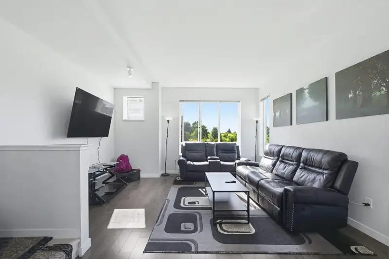 83 30930 WESTRIDGE PLACE - photo 2 of 40
