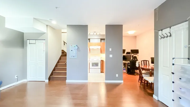 215 4155 CENTRAL BOULEVARD - photo 3 of 25