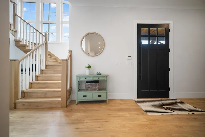 8910 117A STREET - photo 4 of 25