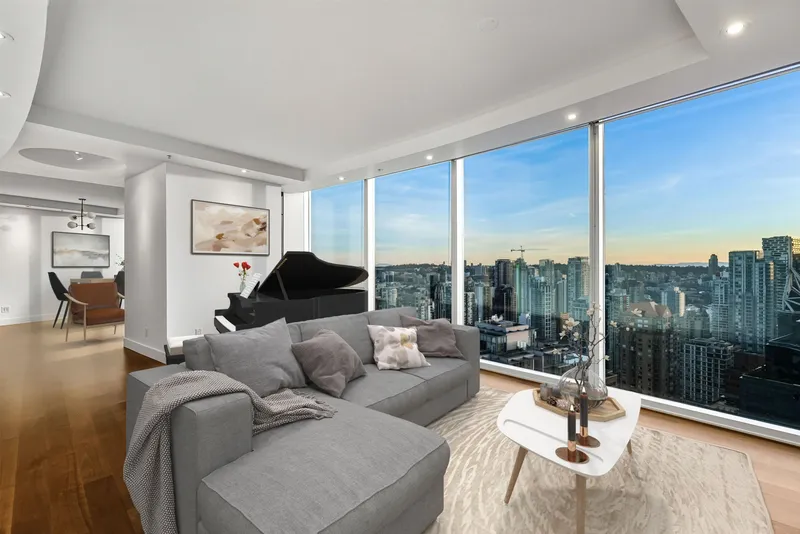 3404 938 NELSON STREET - photo 4 of 25