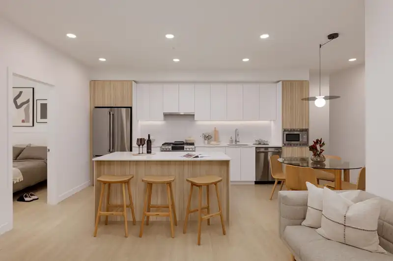 408 2450 GARDEN DRIVE - photo 1 of 32