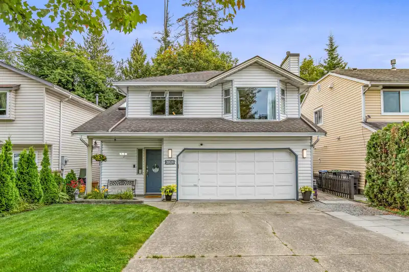 2024 LEGGATT PLACE - photo 1 of 40