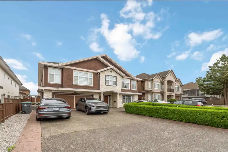 6832 KILBURN PLACE - photo 2 of 30