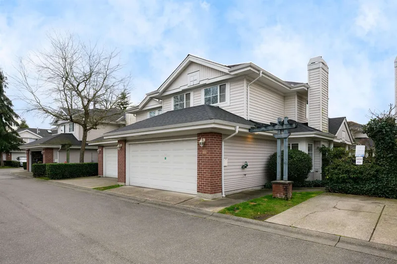 46 3088 AIREY DRIVE - photo 2 of 25